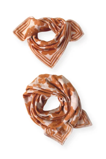 Foulard Manika Flora Bold Orange – Image 3